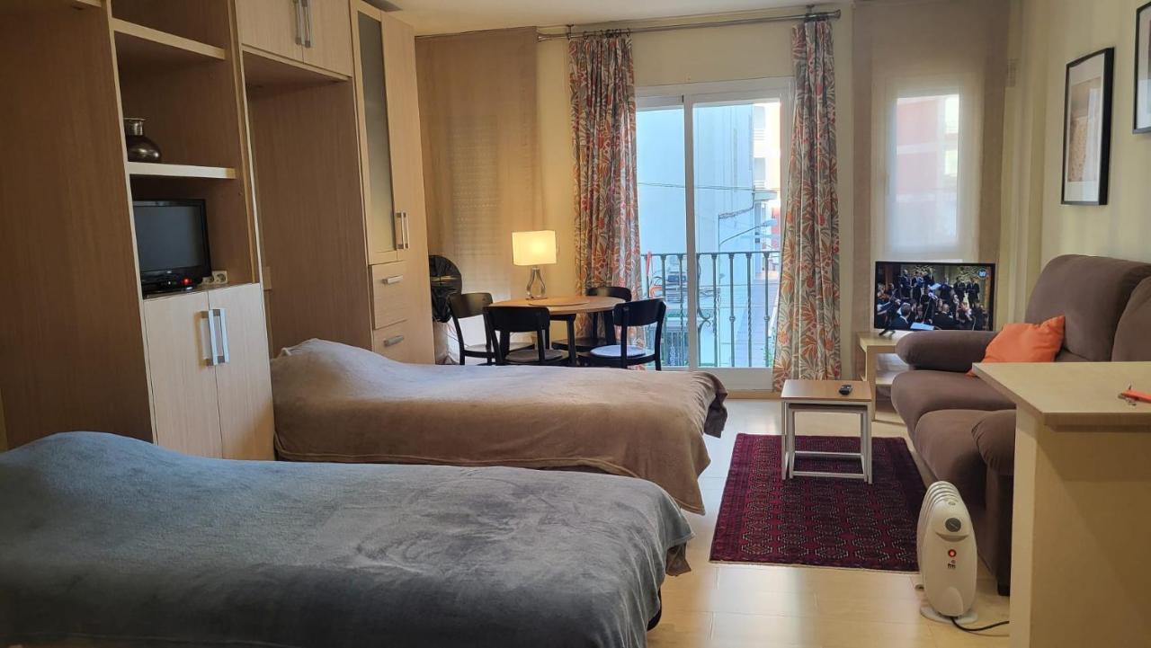 Lovely Studio In Centre Of Torre, Near The Beach 托雷德尔马尔 外观 照片